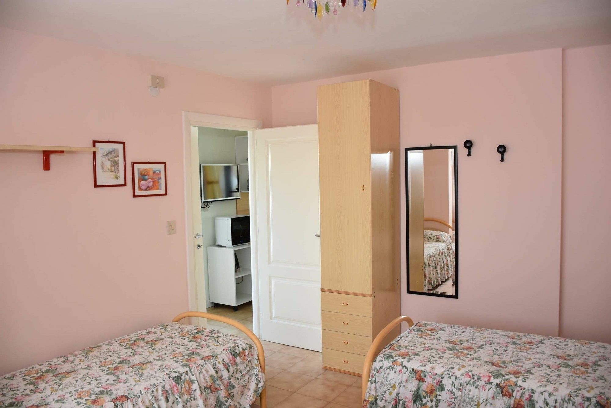 Mariavittoria Aparthotel 2*